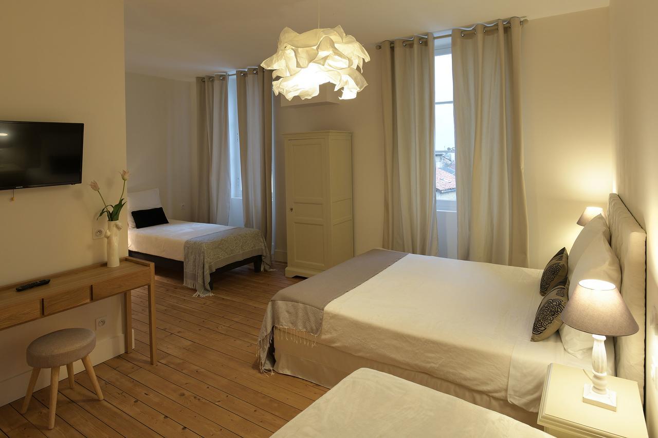 Le Cercle Chambres Climatisees Coligny Экстерьер фото